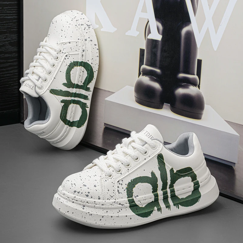 

Men's Shoes Fashion White Sneakers For Men Lace up Skateboard Board Shoe Thick Sole Versatile Vulcanized Shoes Zapatillas Hombre