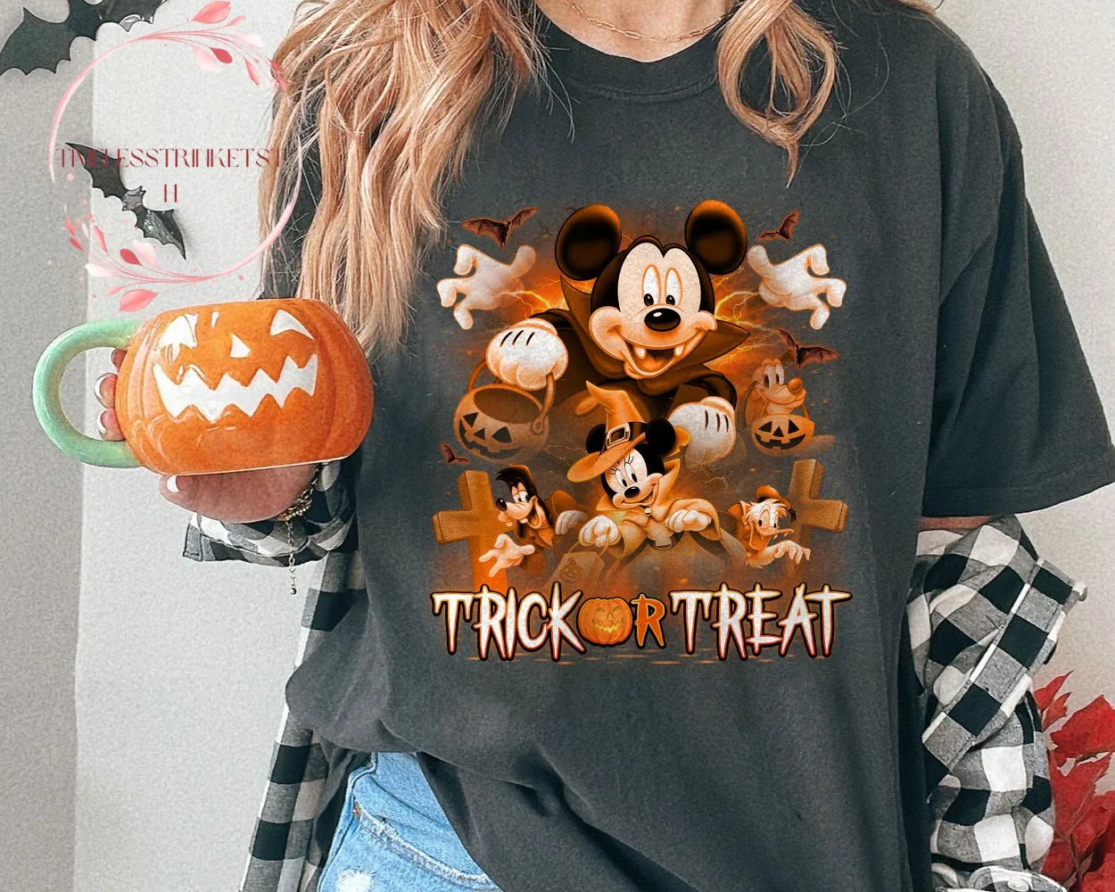 

Винтажная рубашка Disney «Кошелек или жизнь» в стиле ретро, футболка с Микки Маусом на Хэллоуин, удобные цвета, жуткая сезонная рубашка, одинаковые комплекты для всей семьи