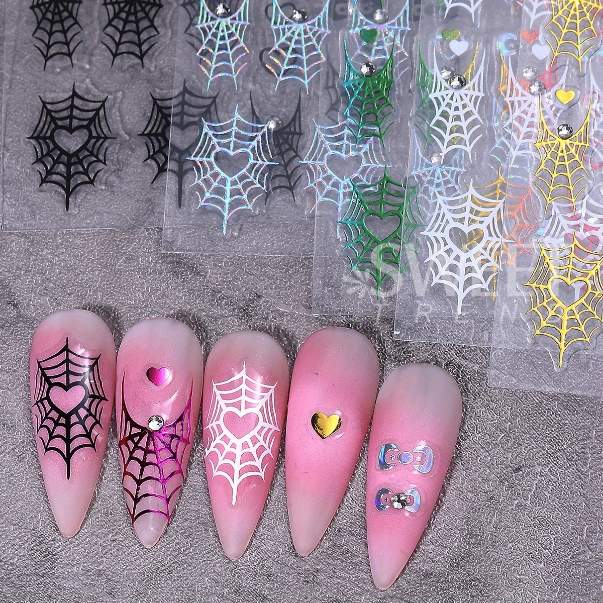 5pcs ฮาโลวีนภาษาฝรั่งเศสคํา Spider Web เล็บรูปลอก Rhinestone Kawaii โบว์หัวใจคริสตัลอัญมณี Spider METALLIC เลเซอร์เล็บสติกเกอร์