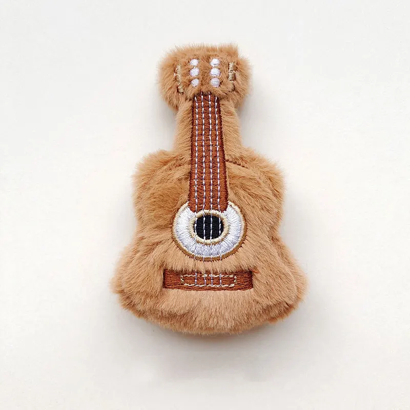 4 Stück Cartoon-Plüsch-Applikationen in Gitarrenform für DIY-Haarspangen, Kleidung, Schuhe, Socken-Zubehör, Patches – Detail 5