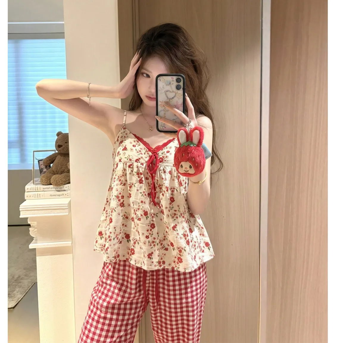 

Sweet V-neck Lace Floral Suspenders Pajamas Women's Summer Spring Vest Trousers Loungewear Set Can Be Worn Outside