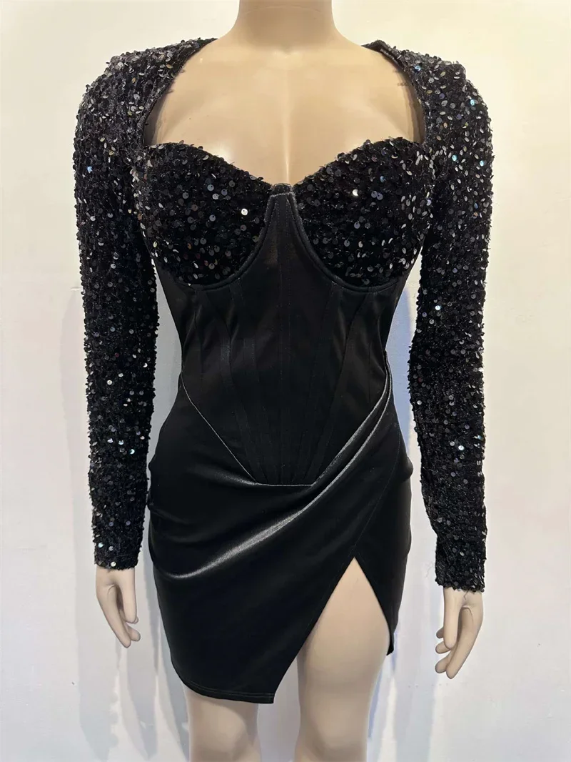 Abito da ballo per feste con paillettes glitterate bianche nere Abito da sera per donna Night Club Colletto quadrato Corsetto con spacco laterale