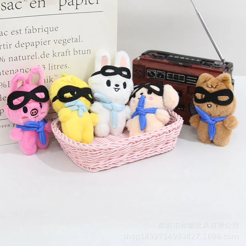 

SKZOO Plush Keychain Stray Kids Doll Cute Rabbit Chicken Dog Plush Animal Pilot Cute Doll SKZ Felix Hyunjin Bangchan Gift