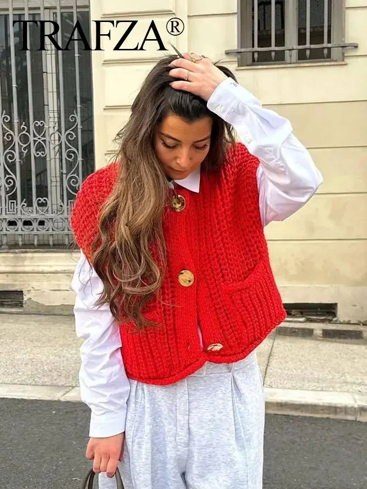 TRAFZA Women Vintage Red Knitted Vest Gold Buttons O Neck Sleeveless Sweater Female Y2k Fashion High Street Chic Top Sweaters