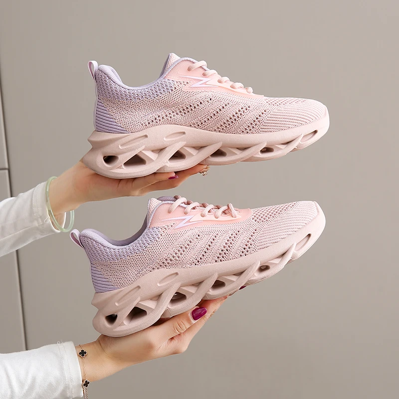 

Woman Shoes New Sneakers Platform Lightweight Mesh Jogging Summer Breathable Thick Soled Tennis Casual Running Shoes 35-40
