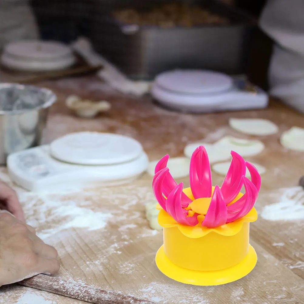 

4 Pcs Bun Maker Steamed Dumpling Manual Forming Machine Tools Squeezer Dumplings Mold Stuffed Yellow