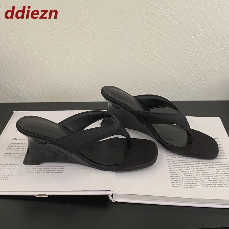 

Fashion Wedges Footwear Slippers For Women Flip flops Female Summer Beach Slides Heeled Ladies Wedges Slippers Sandals Shoes