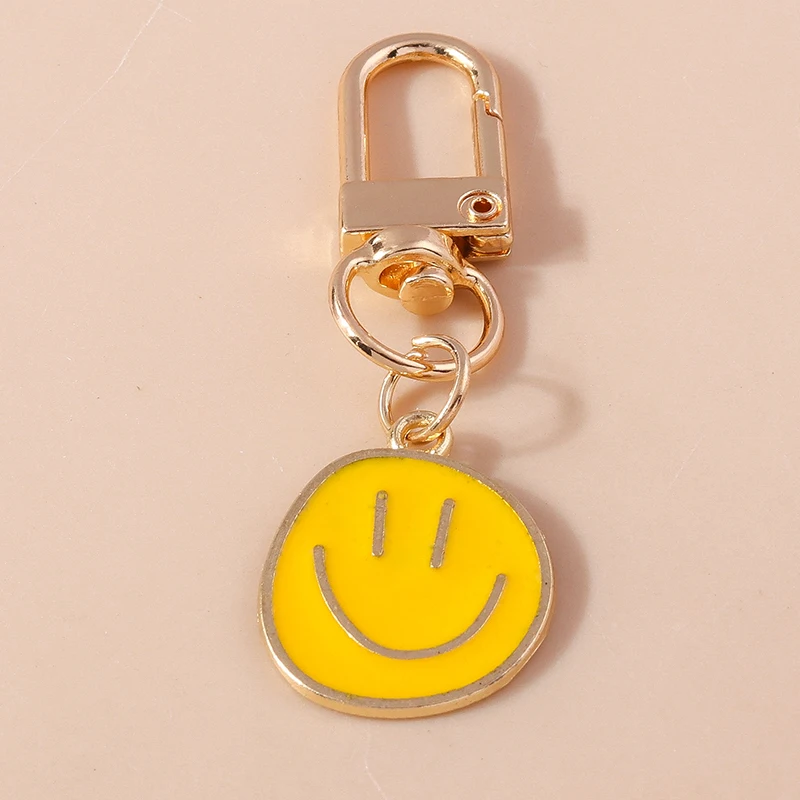 Llavero con cara sonriente para hombre y mujer, colgante de emoticono, llavero de bolso, joyería artesanal, regalos