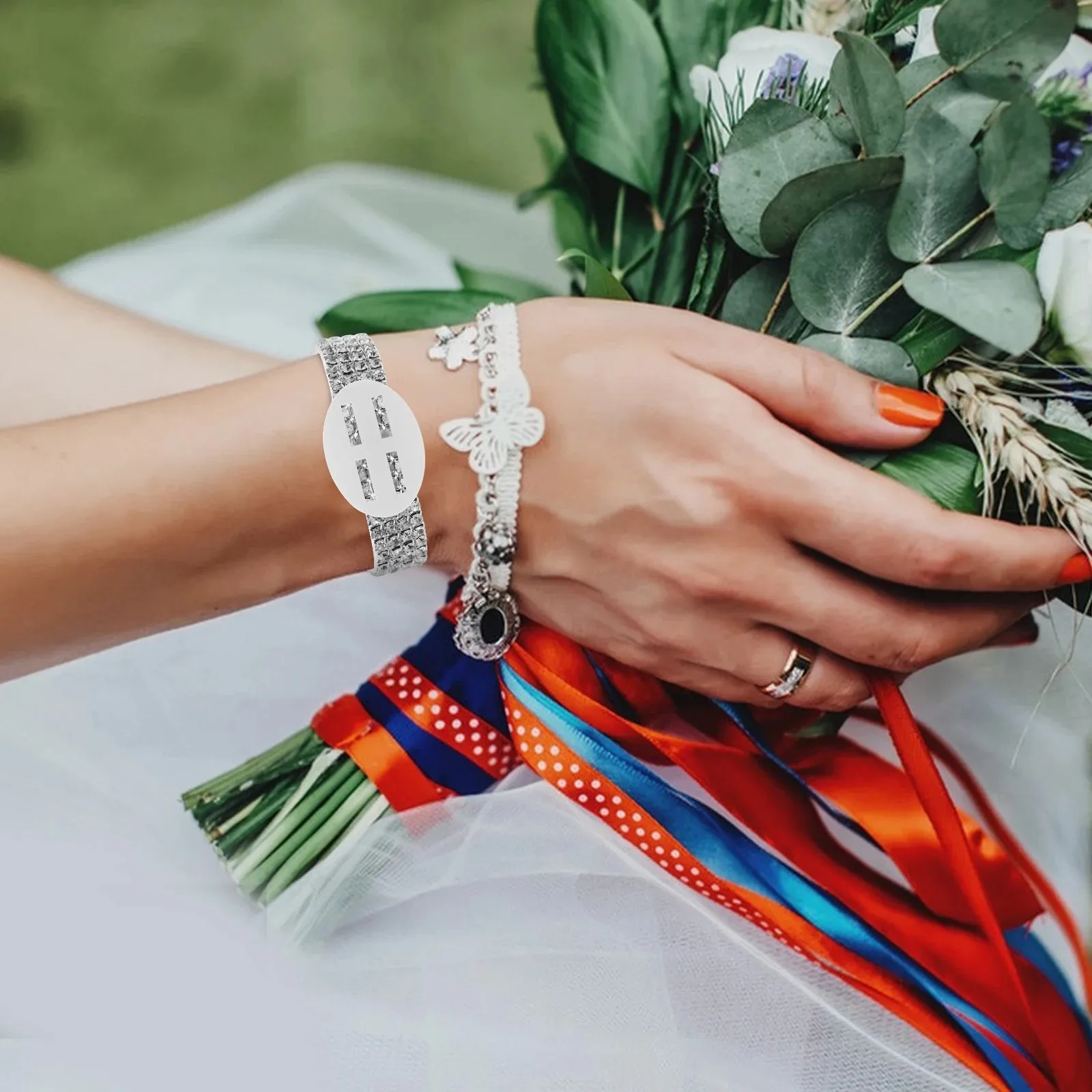 

6pc Wrist Corsage Bracelets, Elastic Corsage Wristlet Band Rhinestone Wedding Accessories for Party Prom DIY Handmade Supplies