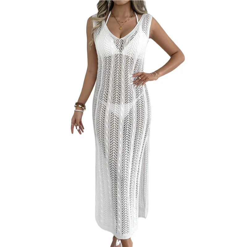 Vestido de praia com fenda lateral e decote em V recortado para férias