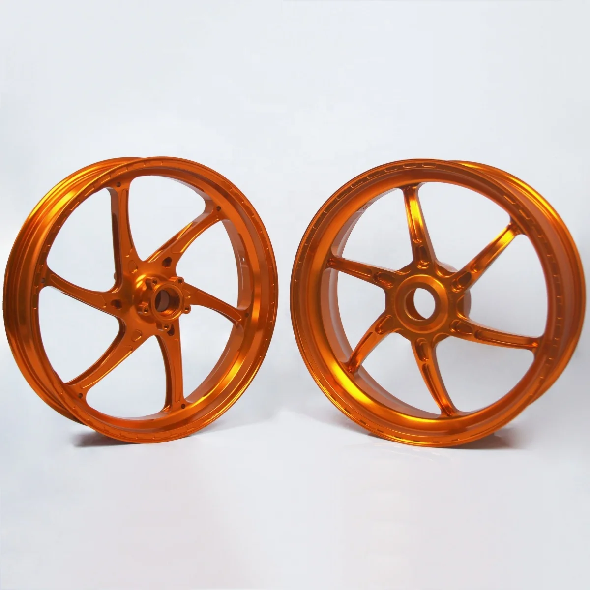 Professional 17 Inch Forged Aluminum Alloy Motorcycle Wheels For ktm Super duke Accessories for ktm 1290 / 890 / 790 / 690 / 390
