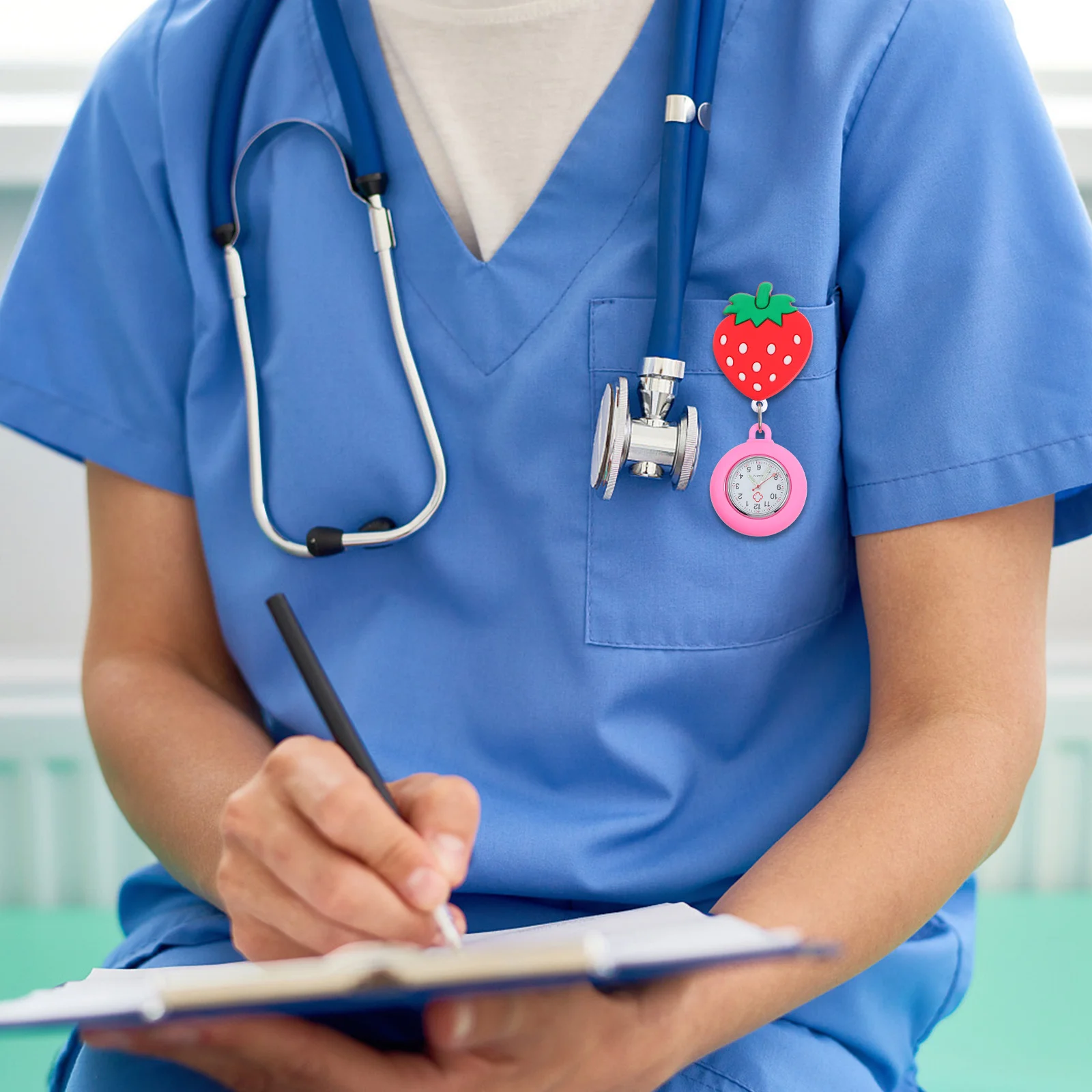 1개 간호사 포켓 시계 실리콘 발광 신축성 의료용 시계 간호사 의사용 어두운 곳에서 사용 가능 만화 디자인