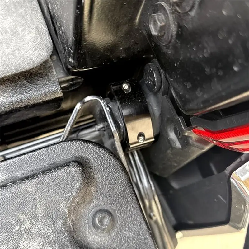 الباب الخلفي قفل مضاد للسرقة لتويوتا تاكوما 2016-2023 شاحنة السرير مفتاح قفل أجهزة الأمن الملحقات