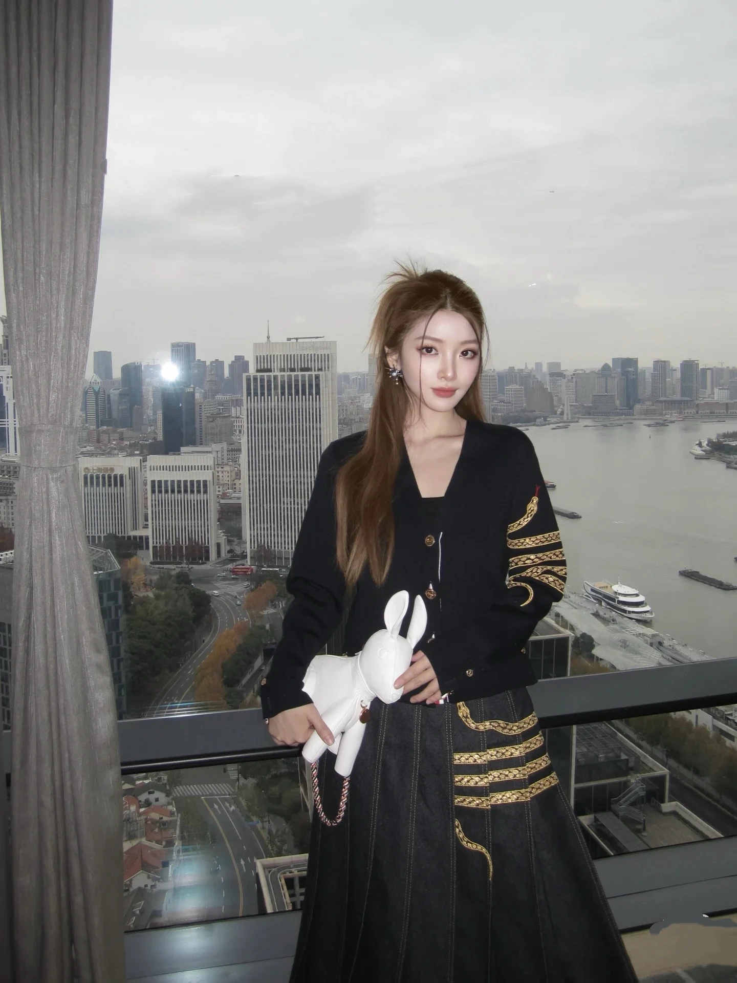 

Wu Jingting Snake Skin Pattern Embroidery Knitted Cardigan Cotton Limited Edition Arm Pattern Couples Sle Outerwear