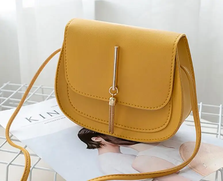 

2024 New Fashion Female Shoulder Bag Rhombus Embroidered Solid Color Chain Women's Shoulder Crossbody Casual Trendy Phone Bag