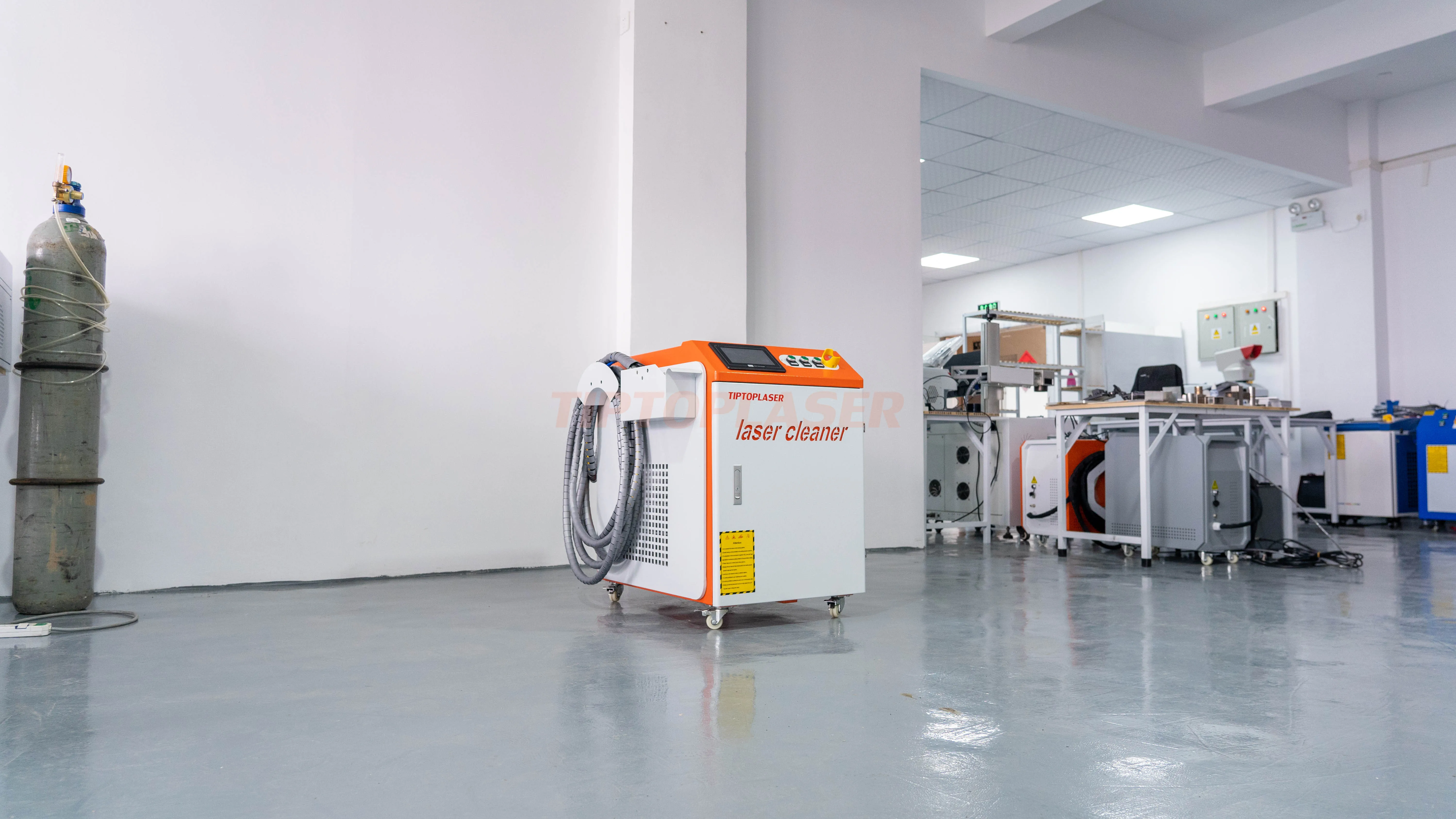 3000w High Pressurized Washer Cleaner Rust Removal Machines Cleaning Parts Hand Held Remover