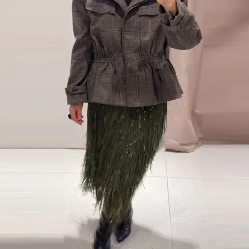 المرأة شيك لامعة الأخضر شرابة تنورة عالية الخصر سليم صالح طويل مستقيم فستان أنبوب 2025 سيدة جديدة التنقل نادي ملابس الحفلات