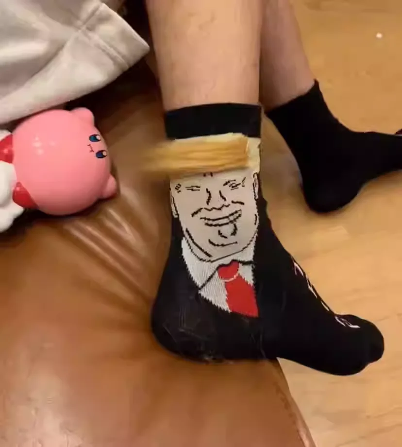 Personality hairstyle socks men\'s funny cosplay mid-cut socks unisex socks