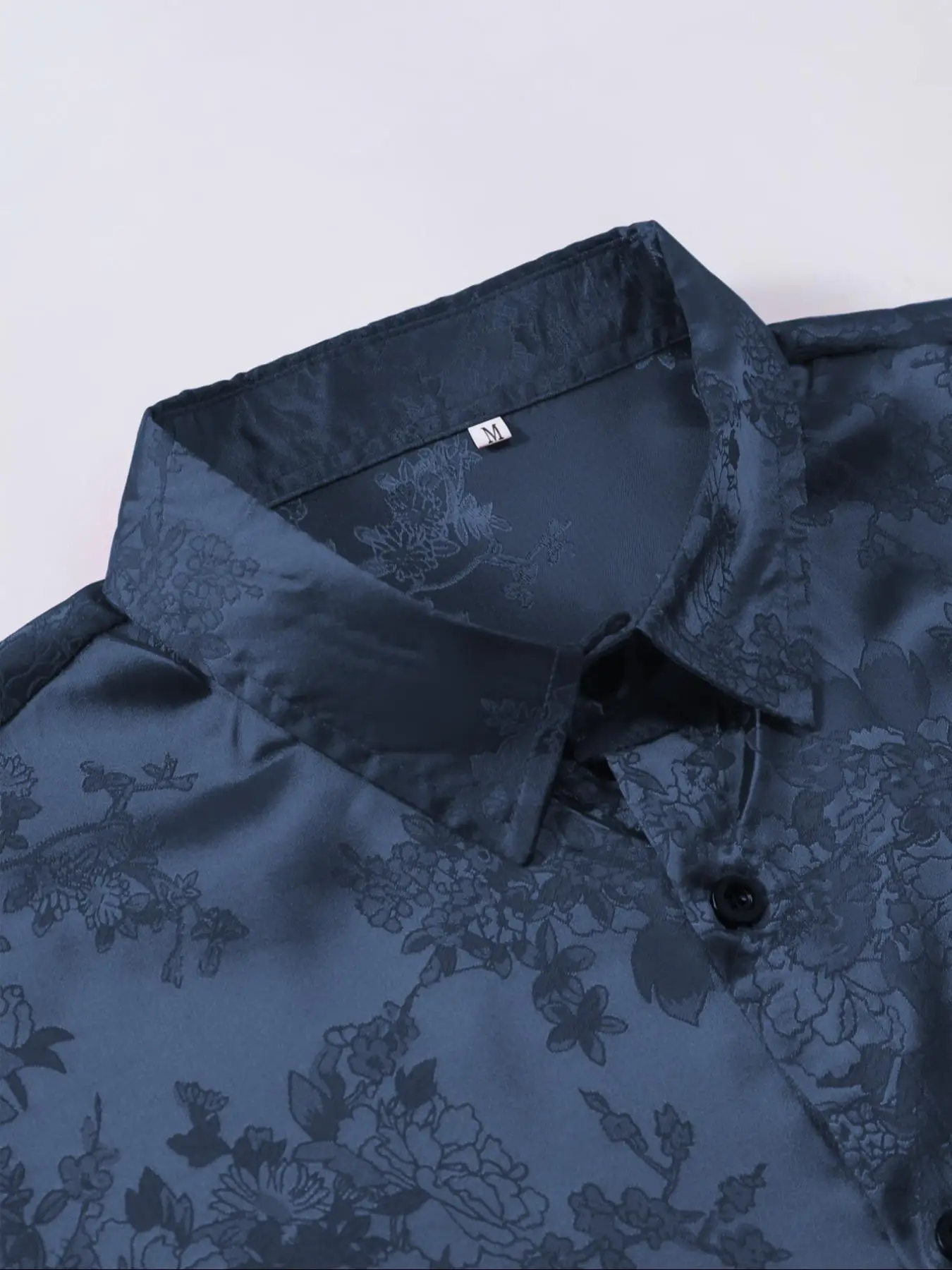 قميص رجالي مطرز بأكمام قصيرة، قمصان صيفية كاجوال للشاطئ بأزرار سفلية