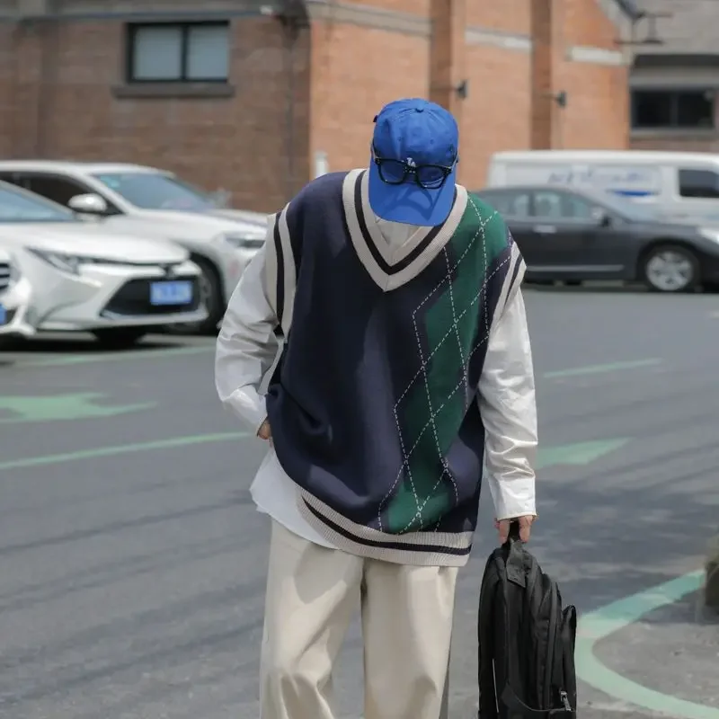 

Sweater Man Sleeveless Korean Fashion Waistcoat Elegant Aesthetic Loose Fit Designer Y2k Style Cheap Knit Vests Men JJ1173