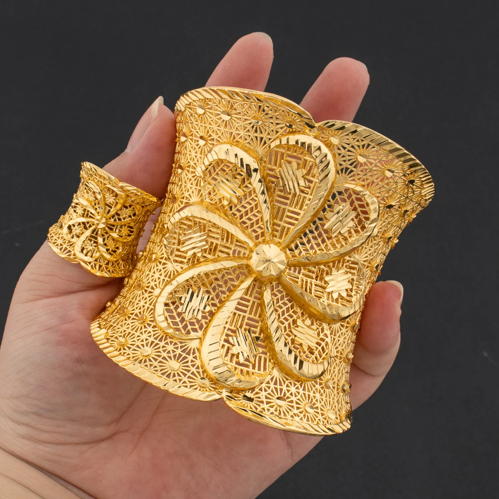 Exquisite Cuff Bracelet and Ring Jewelry Set for Bridal Saudi Arabia Plated Hand Bangle with Finger Ring Set for Banquet