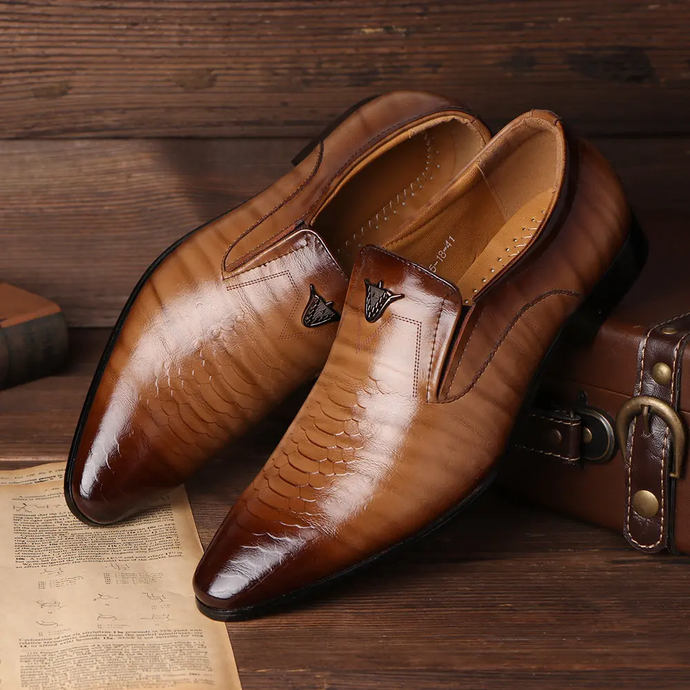 Large Size Formal Leather Shoes Men Vintage Casual Slip on Oxfords Walking Business Office Footwear Zapatos De Hombre Elegantes