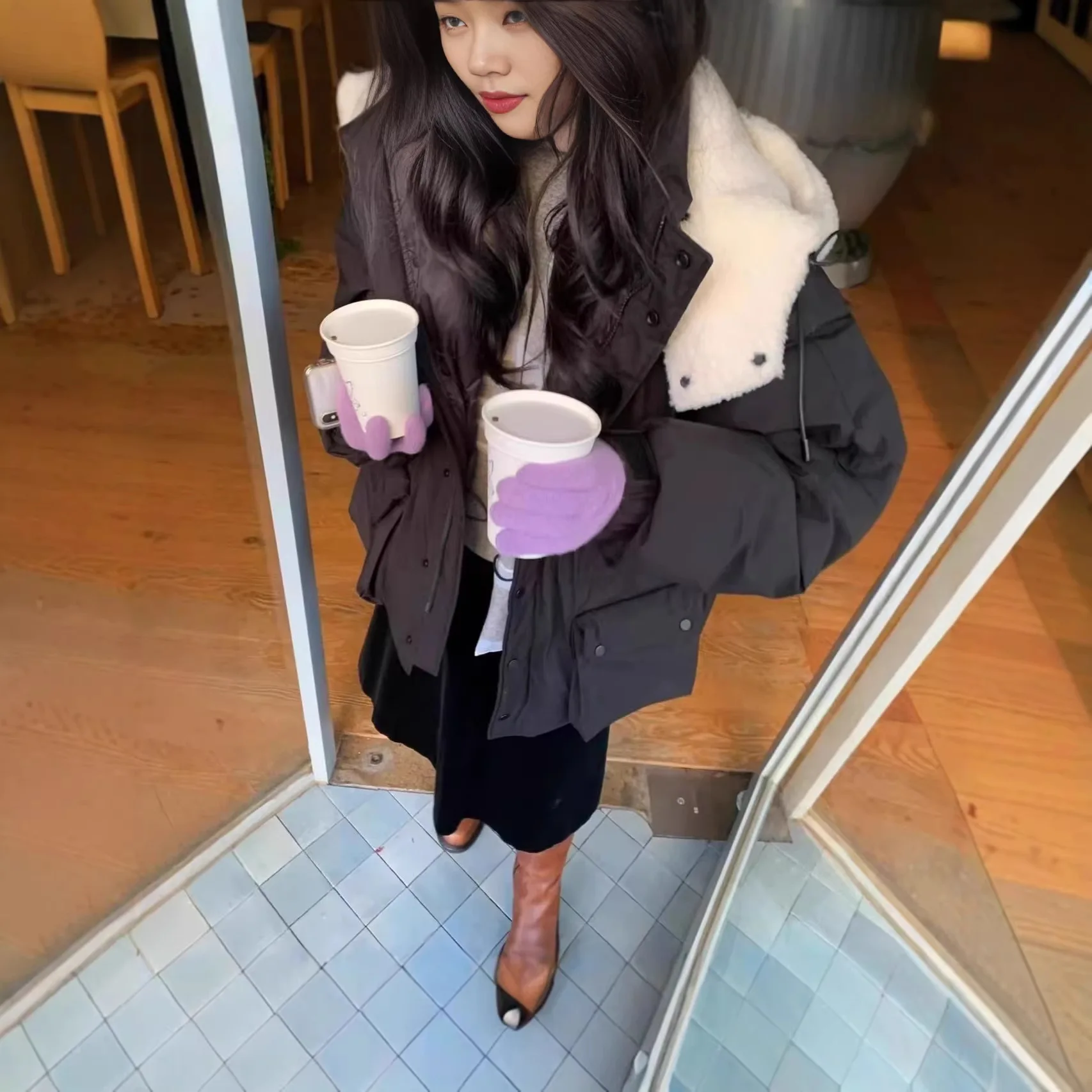 

Warm Duck down Puffer Jacket with Hood Drawstring Zipper Modst Mood Cozy Knitted Fiber Fabric Medium Thickness for Winter