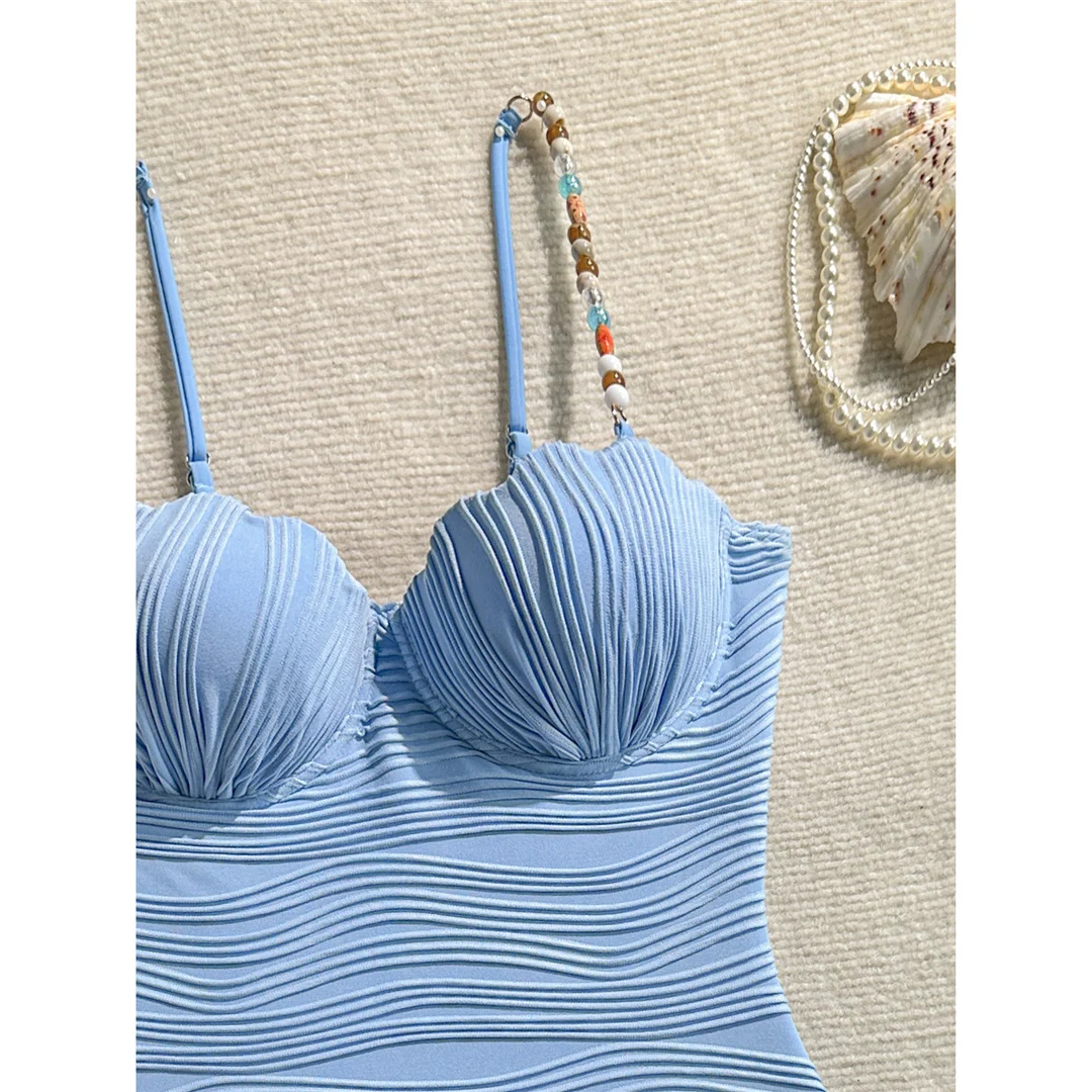 Gefalteter, farbenfroher Badeanzug mit Bügeln und Perlen für Damen, einteiliger Badeanzug, Monokini mit hohem Beinausschnitt, Badebekleidung, Badeanzug, Modell V8301. – Detail 21