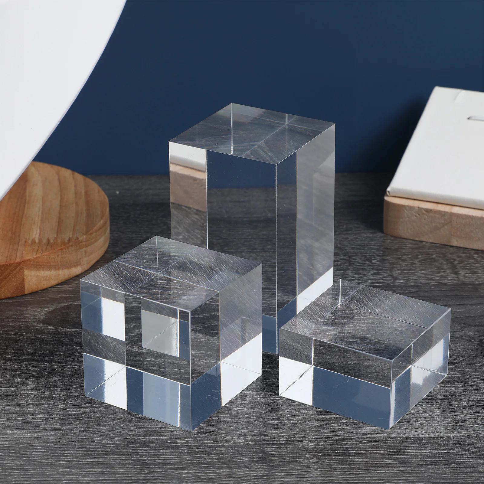 

3Pcs Acrylic Cube Riser Transparent Jewelry Display Stand Stable Resistant Deformation Easy Use Acrylic Block Display Stands