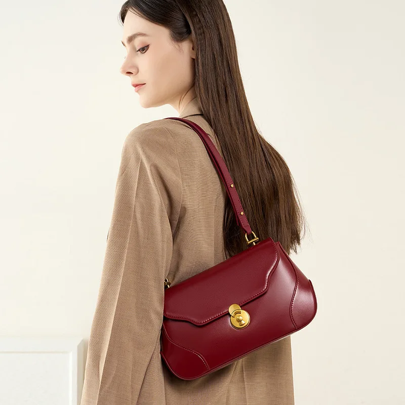 

2024 New Women's Underarm Bags Female Genuine Leather Luxury Designer Handbag Ladies Bride Simple Shoulder Crossbody Bags Purses