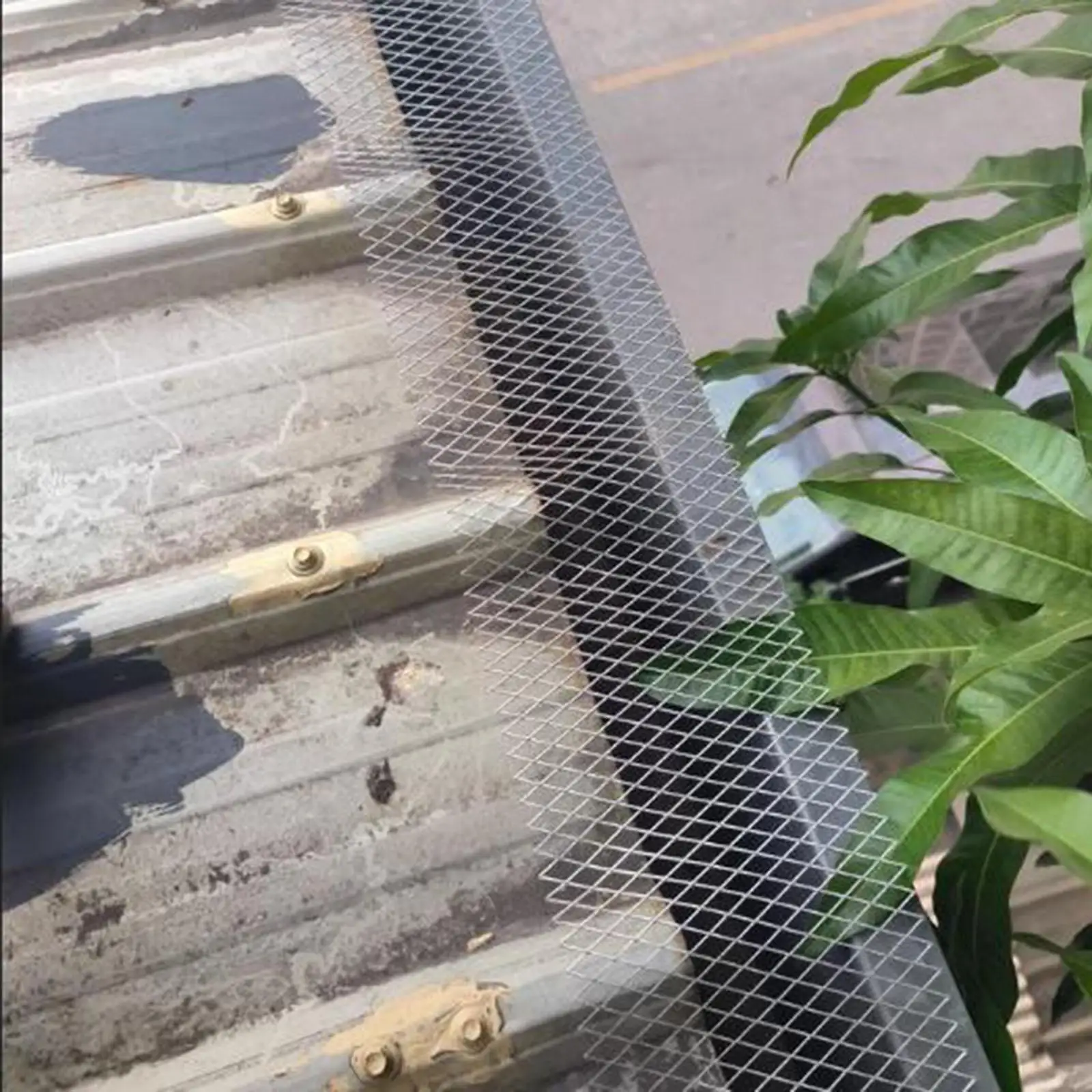 Gutter Cover Drain Filter High Efficiency Aluminum Cleaning Gutter Cover Leaves Filter for Home Sewer Garden Pipeline Sweeper
