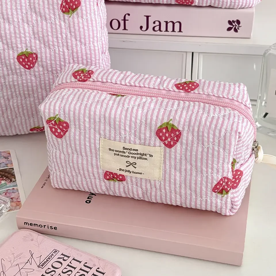 

1PC Pink Strawberry Women Cosmetic Quilted Bag Portable Travel Organizer Toiletry Makeup Storage