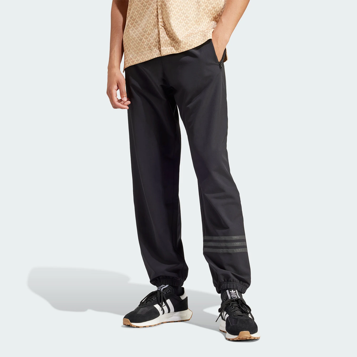 

Adidas genuine Originals NEUCLASSIC TP Men's Sport Pants IP1040