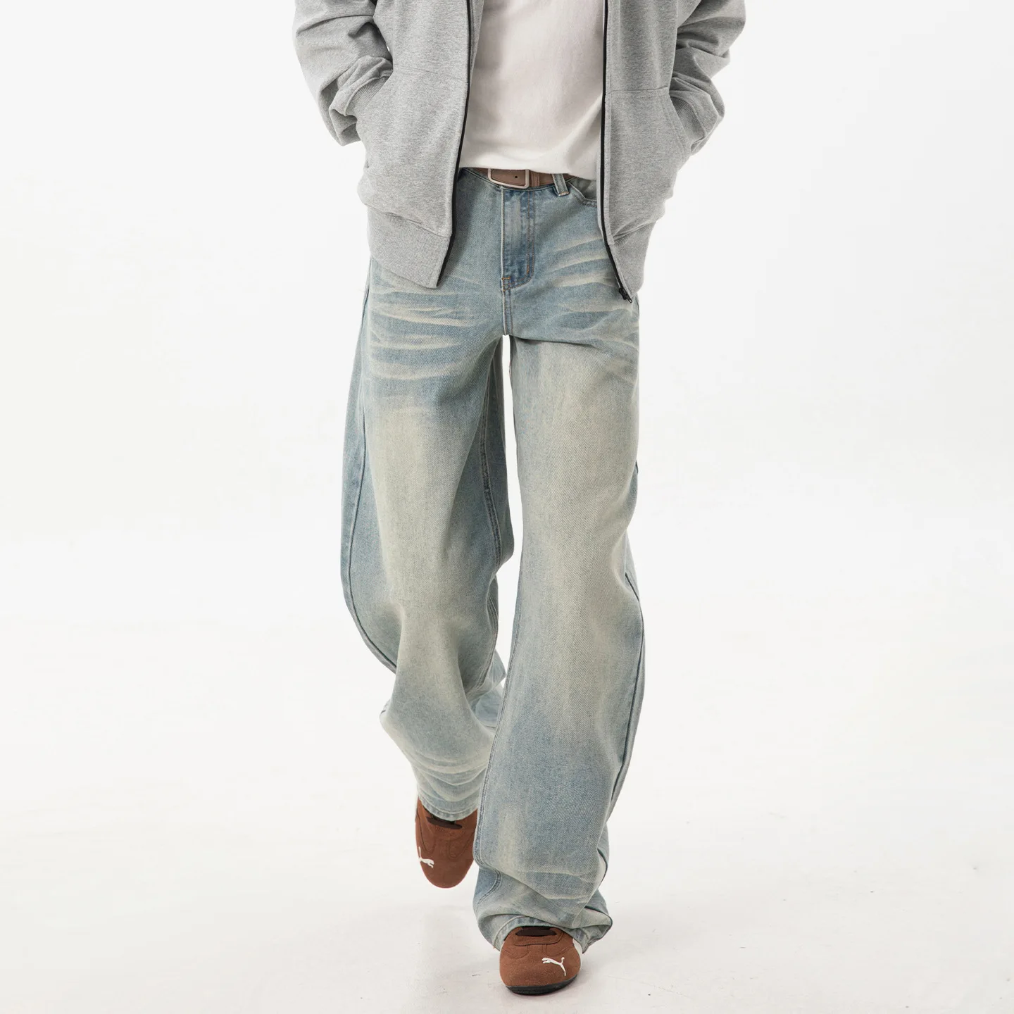 

Ретро Light Wash Свободный крой Широкие мужские джинсы INS Стиль Повседневная уличная мода Повседневная высокая талия Простой дизайн Новое поступление 257H