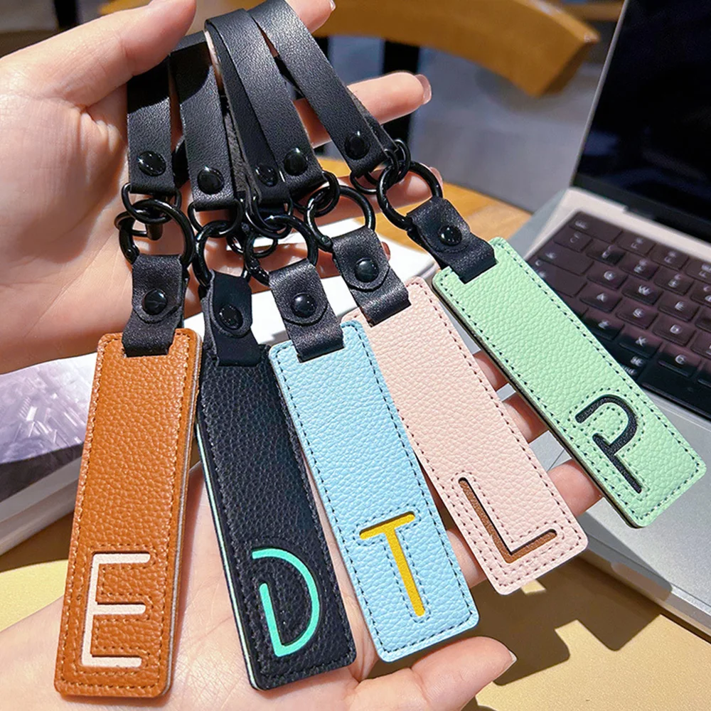 Gantungan kunci kulit Pu klasi - Monogram Keychain Leather ulasan dan harga