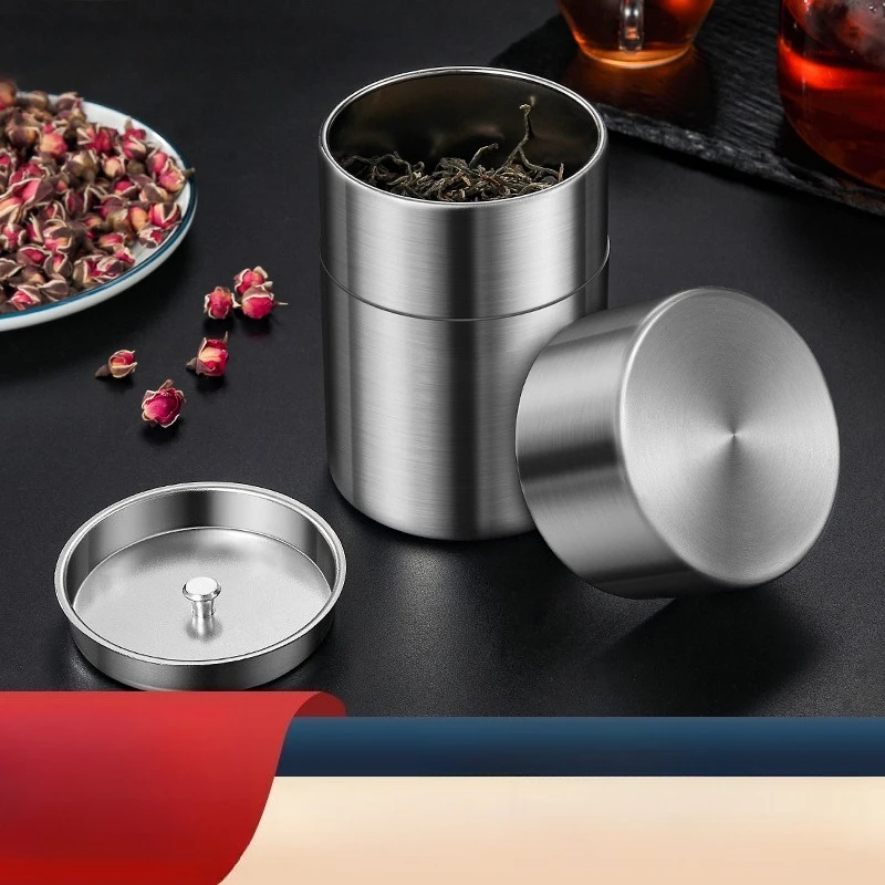 1PCS Cylindrical One-piece Light-blocking Shockproof Stainless Steel Tea Container Portable Mini Can for Travel Tea Subpackaging