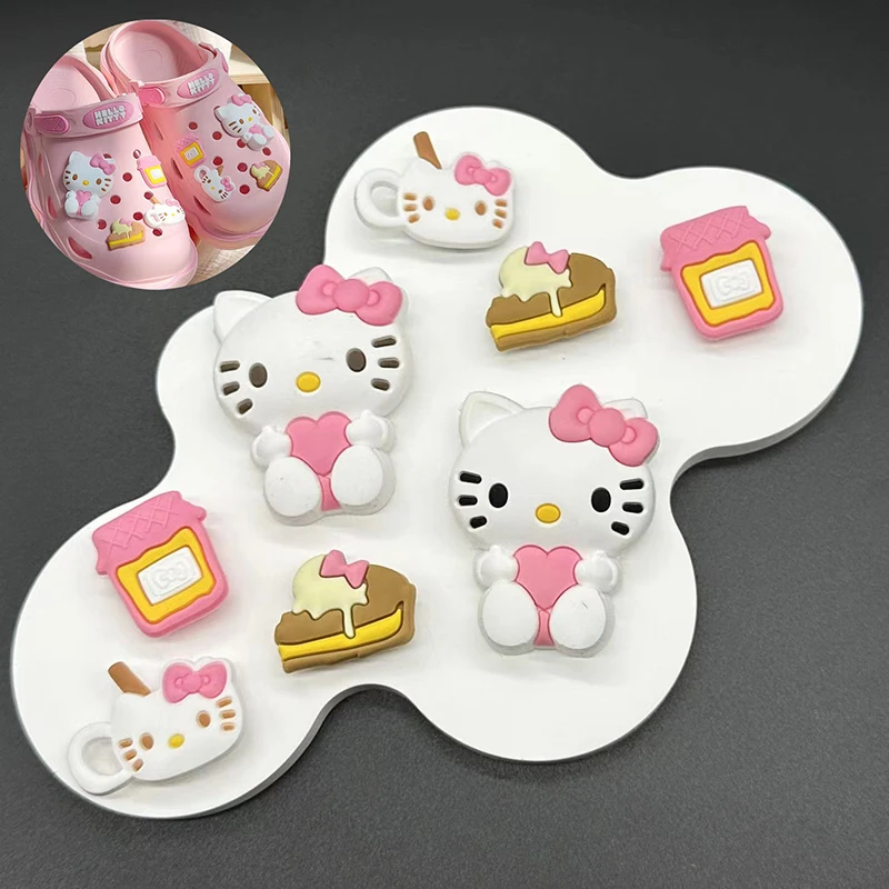 Sanrio Kuromi Accessories Shoe Charms Buckle Set Cartoon Cinnamoroll Melody Pochacco Kawaii DIY Charm Gift