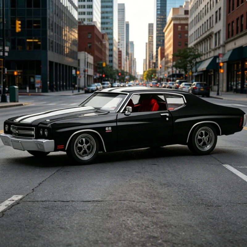 

1970 Chevelle 1:24 Metal Alloy Car Model Light Sound Gliding Feature Stylish Desktop Decoration Collection Toy For Male Fans