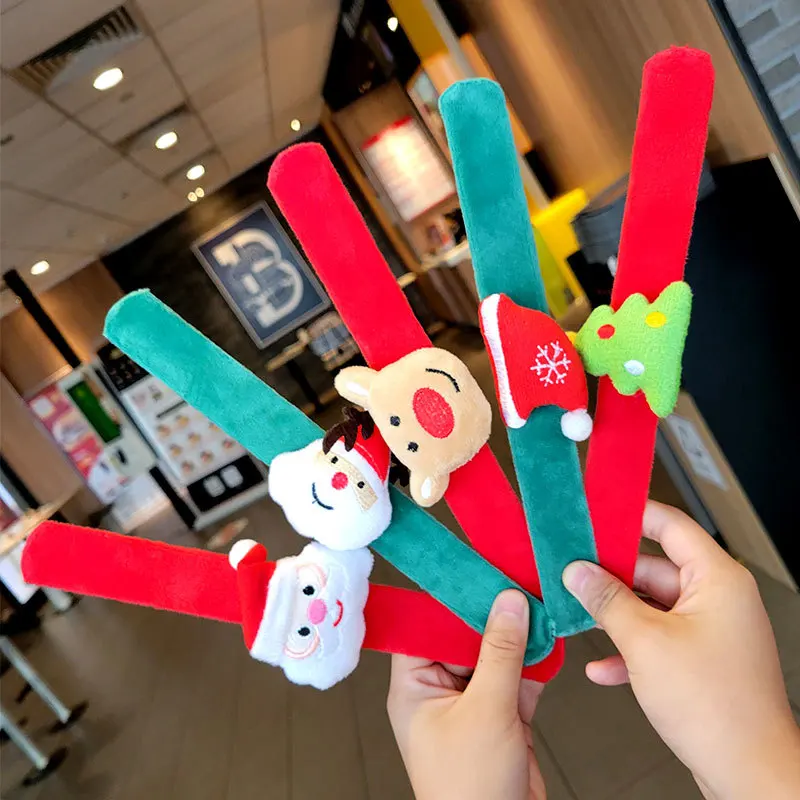 

Novelty Funny Cartoon Cute Christmas Plush Doll Pat Bracelet Cartoon Plush Elk Couple Bracelet Creative Decoration Supplies