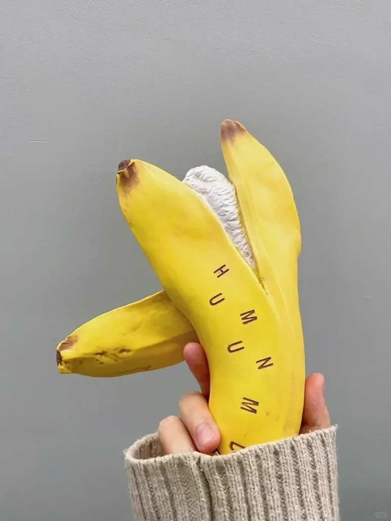 

Cute Desktop Decor Interior Ornaments Creative Living Room Home Decoration Accessories Banana Peel Moulding Prop Hard Silica Gel