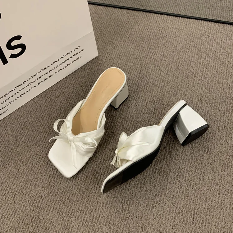 

Exquisite Bowknot Decoration Slippers Solid Color Peep Toe Women's Chunky Heel Shoes Minimal Versatile Ladies Sandals