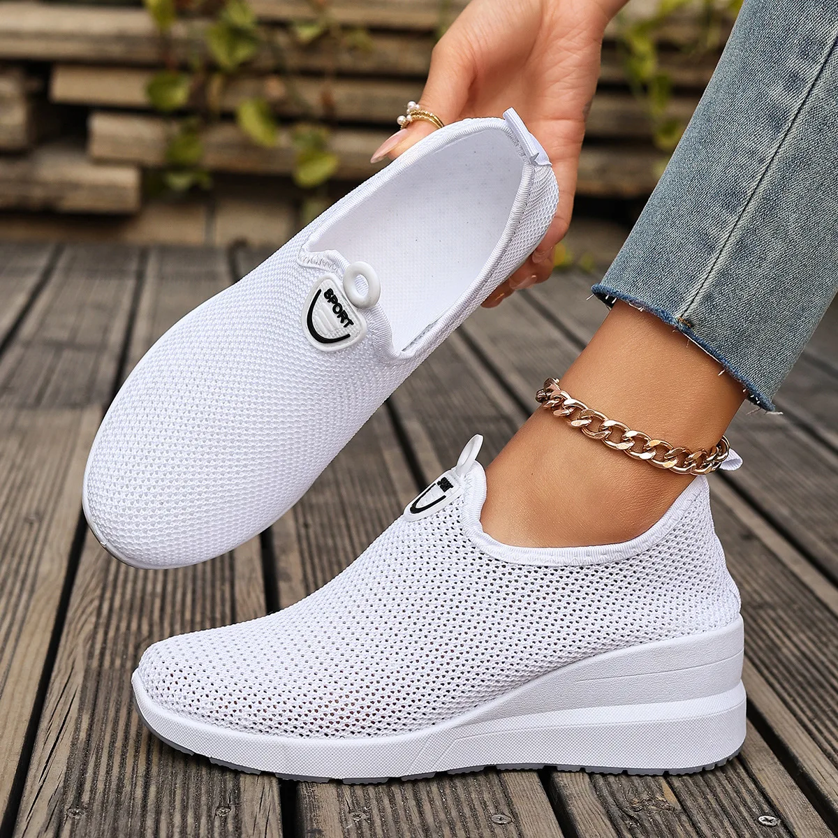 Women's Comfortable Soft-Soled Spring 2026 Casual Slip-On Heeled Shoes Versatile And Stylish Footwear for Everyday Wear