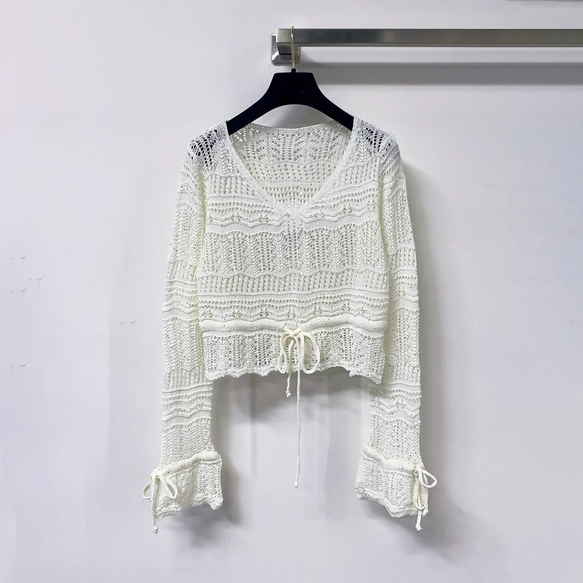 2026 High Quality Women's Hollow V-neck Drawstring Short Knitted Hoodie--2682294