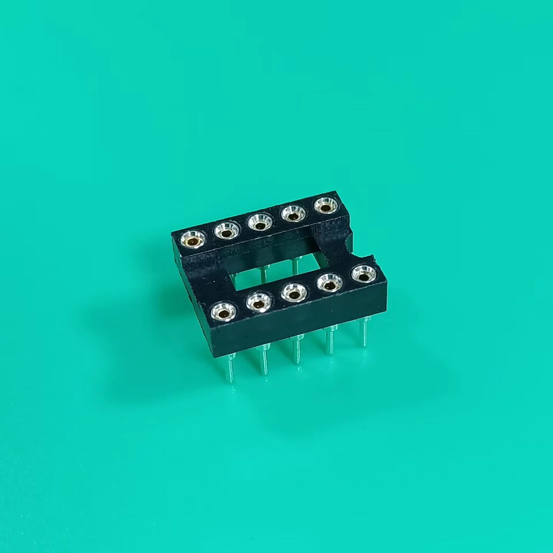 

20pcs/lot SA103000 IC SOCKET DIP10 ROUND HOLE 2.54MM CONN IC DIP SOCKET 10POS GOLD SA 103000 SA-103000 S103000