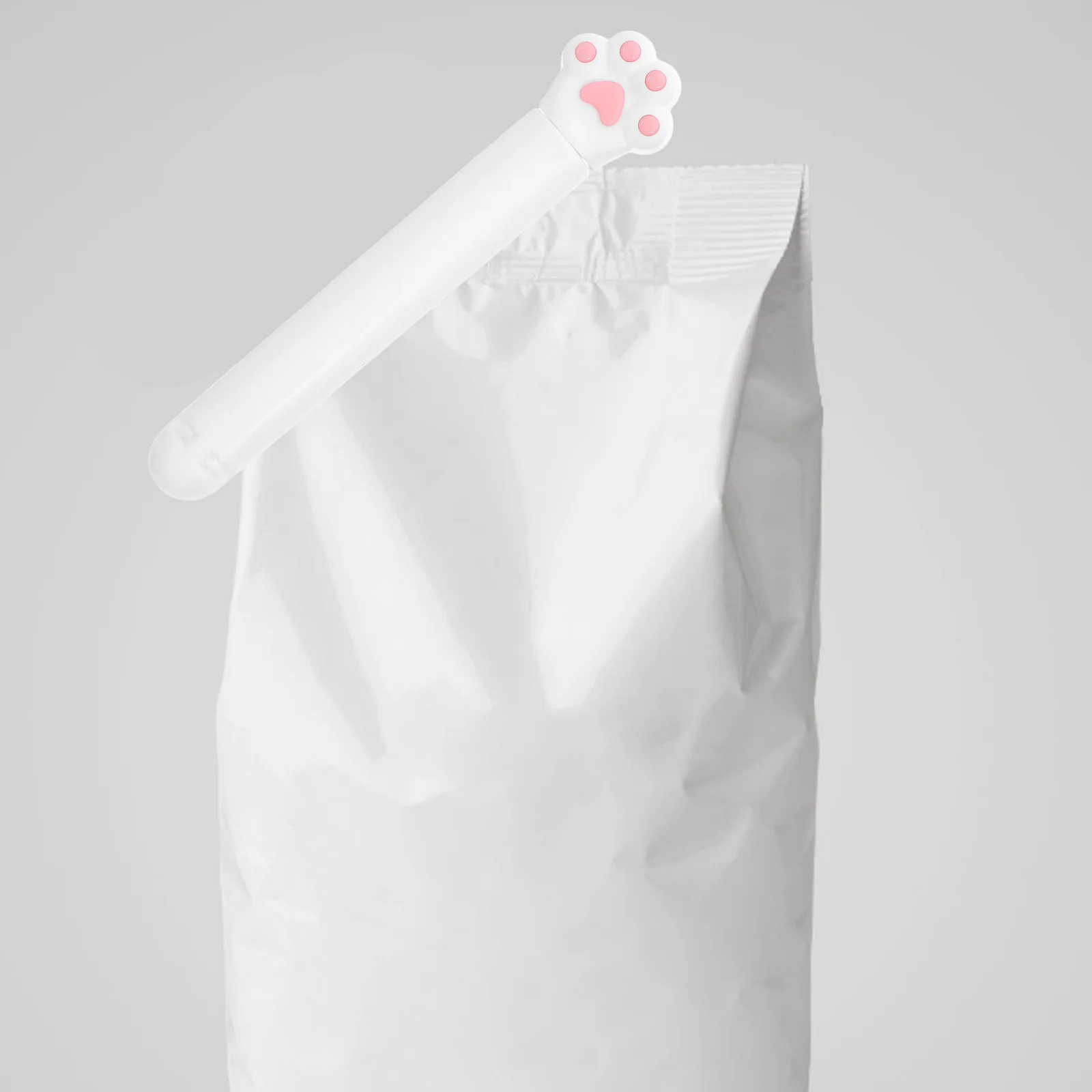 

12Pcs Cute Cartoon Food Clips Snack Bag Sealers Kitchen Storage Clamps Freshness Preservation Food Bag Clips