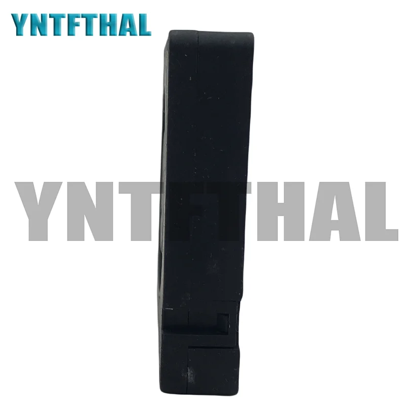 03T9721 BASA0715B2U 12V 0.7A  4Pins  M92P Computer