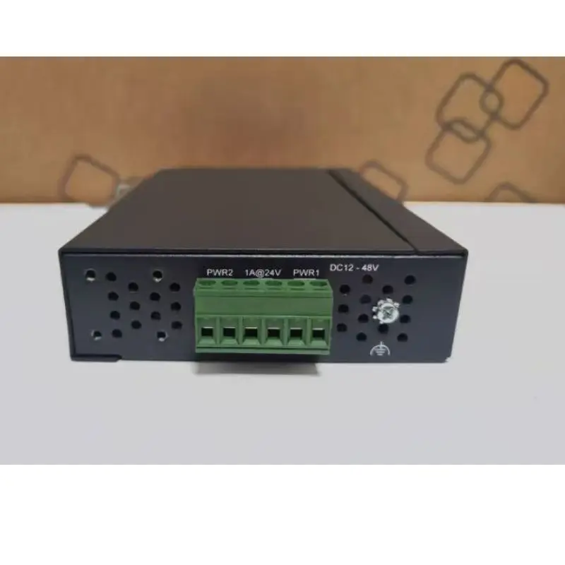 New EKI-2728-D 8-Po…