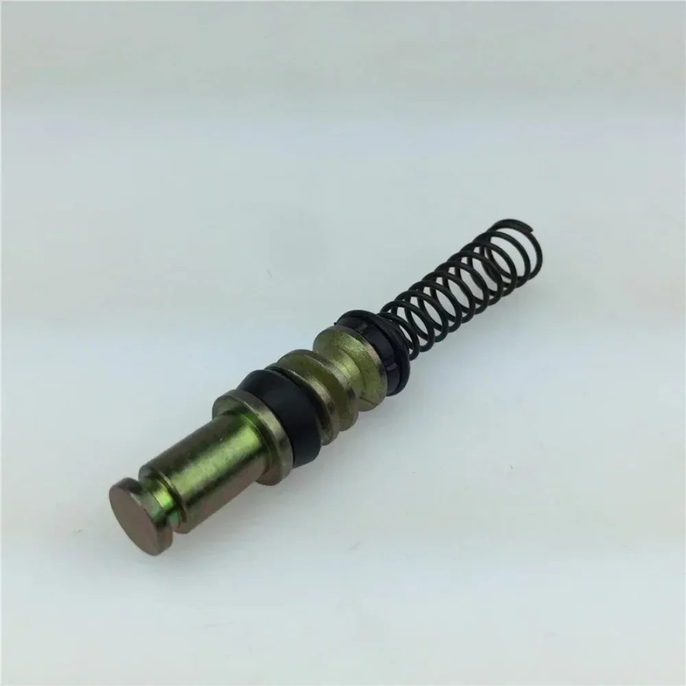 1PCS for The GN250 GN125  Motorcycle Piston Pump Components Installed in The Front Brake on Pump Inside 13.9MM Piston