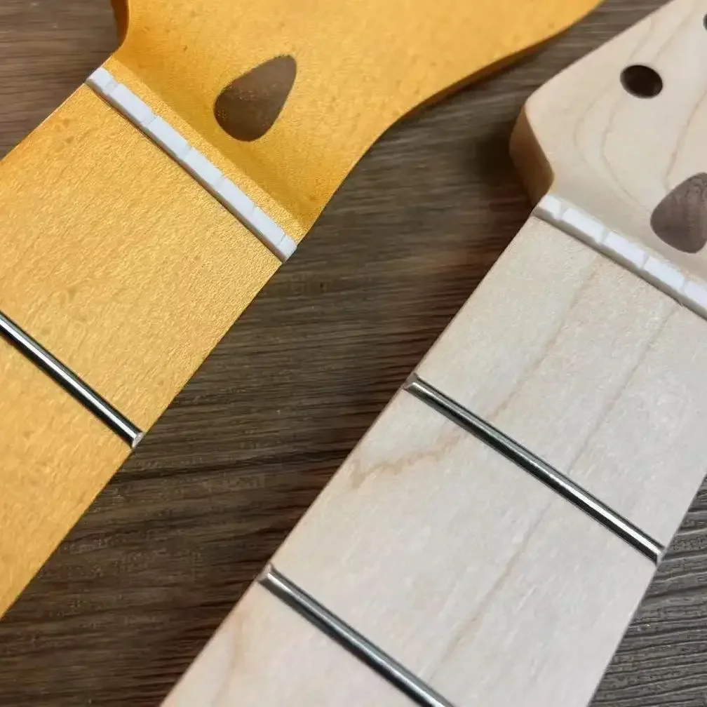 

TL Electric Guitar Neck for DIY Vintage 1957 Design 21 Frets 1 Piece Maple Wood Maple Fretboard Guitar Parts