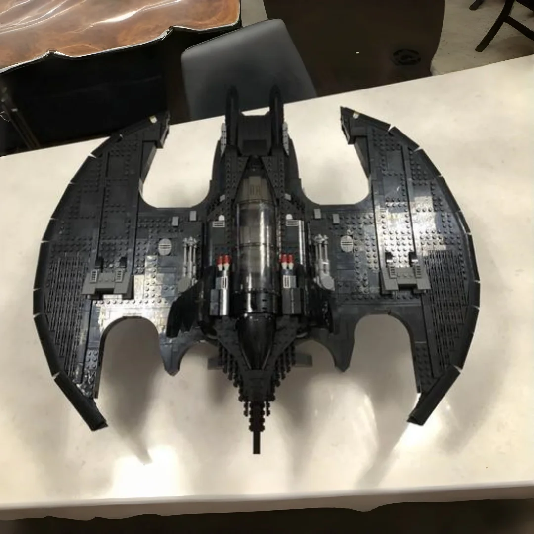 

2363pcs 1989 Batwing 76161 Model Building Bricks Disney Super Hero Wall Decor Aircraft Christmas Birthday Gifts for Family Decro